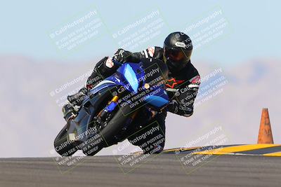 media/Oct-08-2022-SoCal Trackdays (Sat) [[1fc3beec89]]/Turn 9 (1pm)/